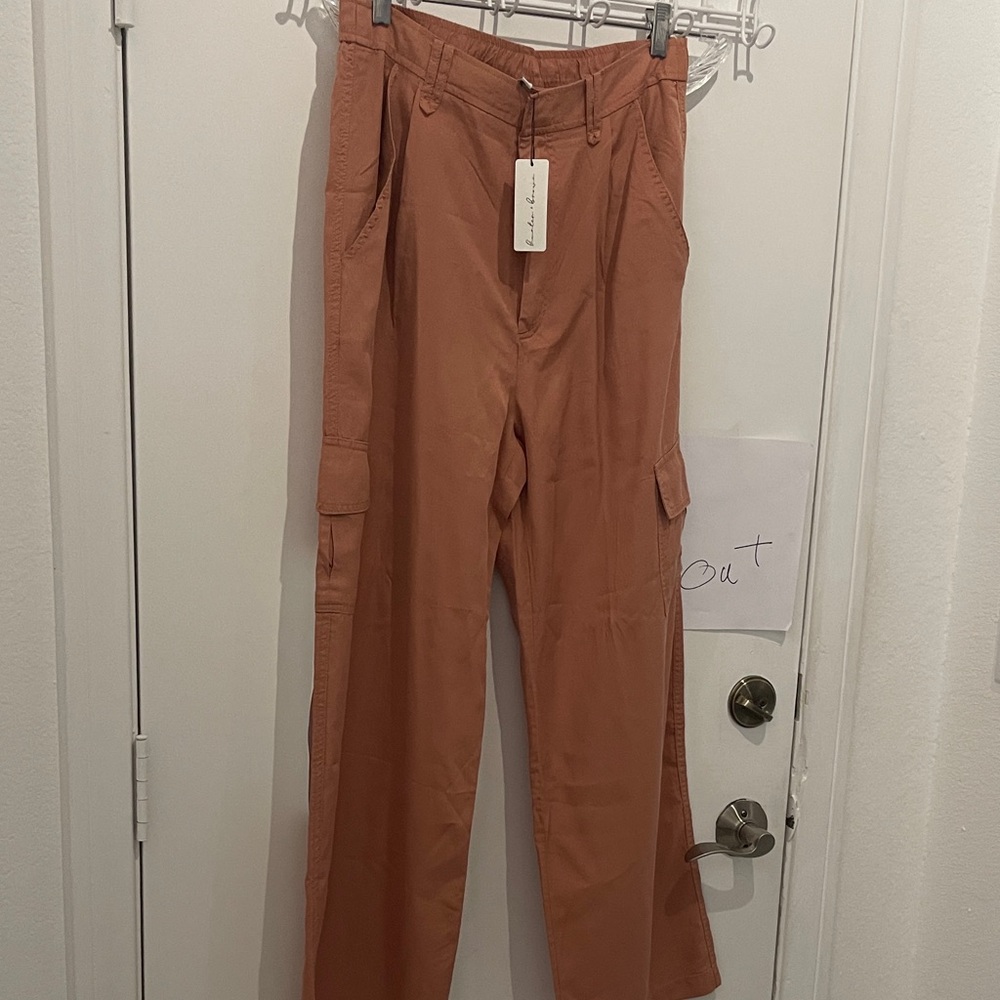 Women's Rust Cargo Pants